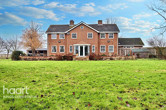 5 Bedroom Detached House For Sale In Outwell Road, Nordelph, PE38