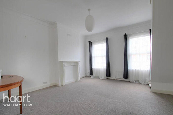 2 Bedroom Flat To Rent In St Mary Road, London, E17