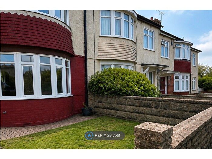 3 Bedroom Terraced House To Rent In Jackson Avenue, Rochester, ME1