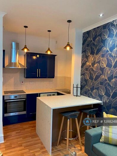 2 Bedroom Flat To Rent In Wallfield Crescent, Aberdeen, AB25