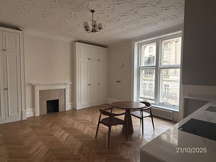 1 Bedroom Flat To Rent In Bank Chambers Jermyn Street, London, SW1Y