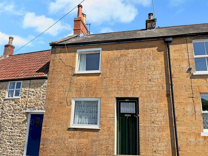 Property To Rent In Barn Street, Crewkerne, Somerset, TA18
