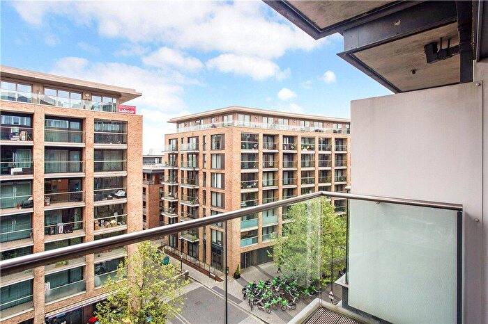 1 Bedroom Apartment For Sale In Montreal House, Surrey Quays Road, London, SE16