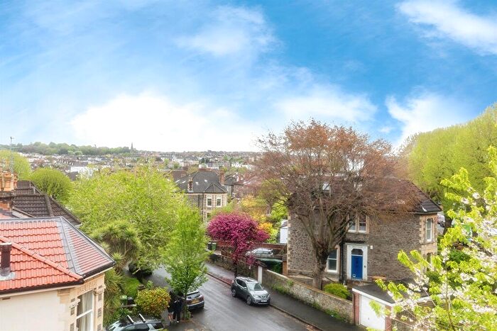 1 Bedroom Apartment For Sale In Redland Road, Redland, Bristol, BS6