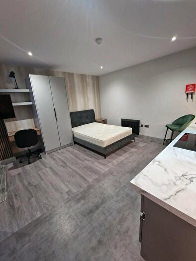 Studio To Rent In Tankerville Place, Newcastle Upon Tyne, NE2