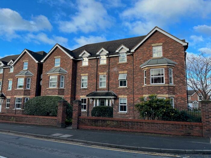 2 Bedroom Apartment To Rent In Whitewell Close, Nantwich, Cheshire, CW5
