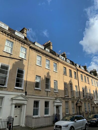 2 Bedroom Flat To Rent In New King Street, Bath, BA1
