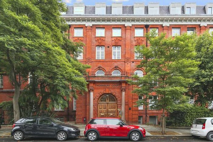 2 Bedroom Flat To Rent In Thornbury Court, - Chepstow Villas, London, W11