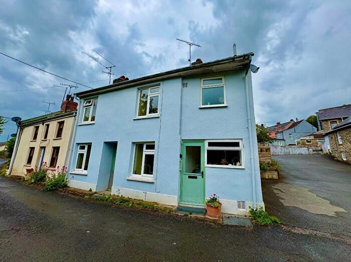 3 Bedroom Property For Sale In Teifi Terrace, Adpar, Newcastle Emlyn, Ceredigion, SA38