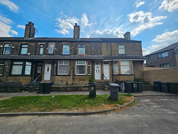 2 Bedroom Terraced House To Rent In Crawford Street, Bradford, BD4