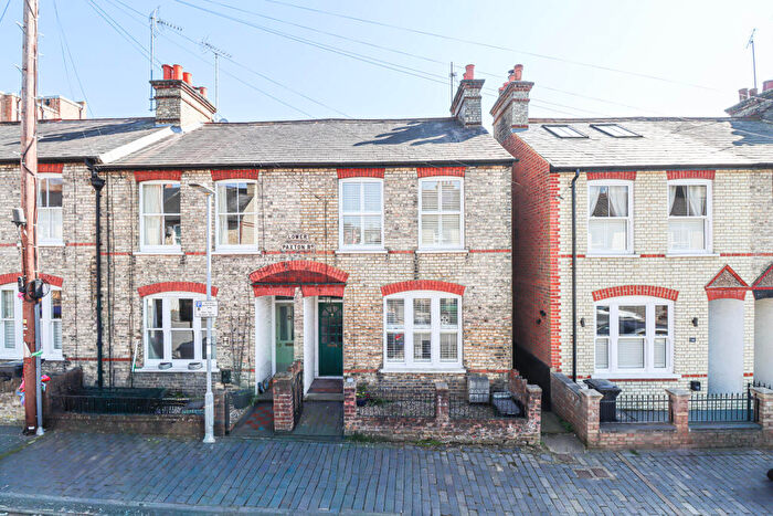 3 Bedroom End Of Terrace House For Sale In Lower Paxton Road, St Albans, AL1