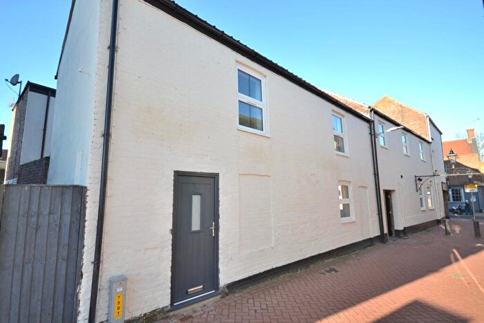 2 Bedroom Cottage For Sale In Paradise Lane, King's Lynn, PE30