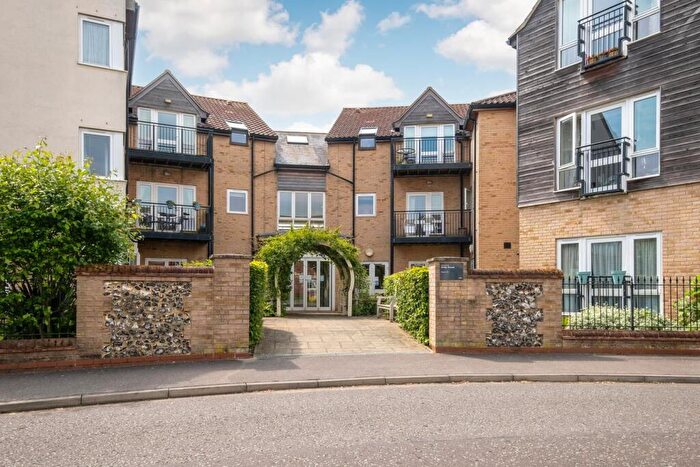 2 Bedroom Retirement Property For Sale In Airfield Road, Bury St. Edmunds, IP32