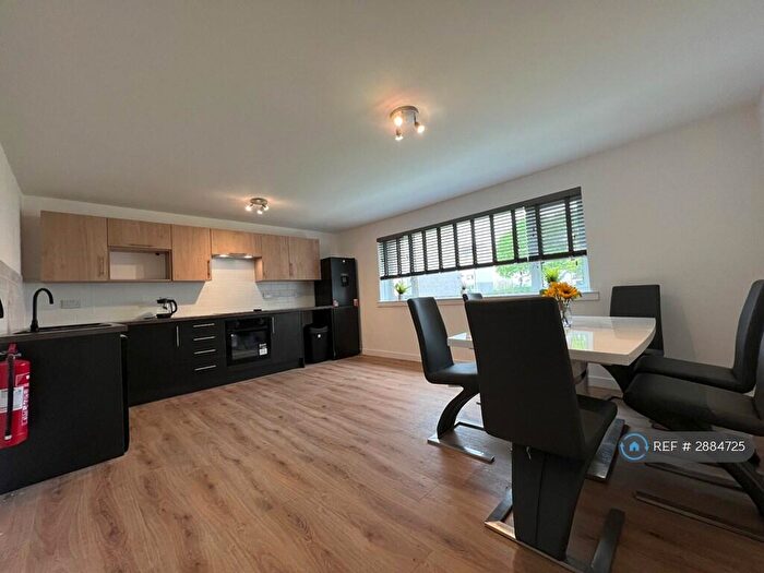 4 Bedroom Flat To Rent In Napier Drive, Glasgow, G51