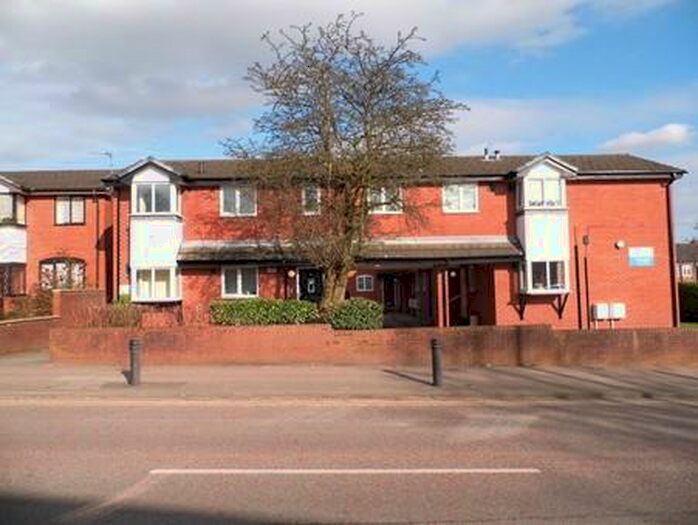 1 Bedroom Flat To Rent In St. Pauls Court, M28