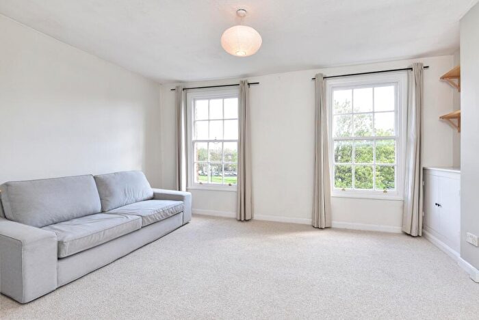 2 Bedroom Apartment To Rent In Clifton Crescent London, SE15