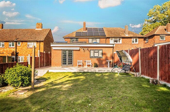 4 Bedroom Semi-Detached House For Sale In Repton Road, Orpington, BR6