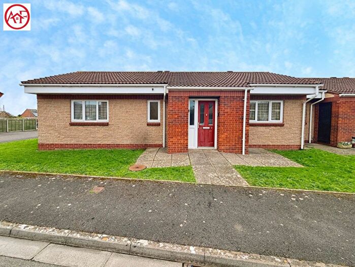 3 Bedroom Bungalow For Sale In Pilgrims Way, Pawlett, Bridgwater, TA6