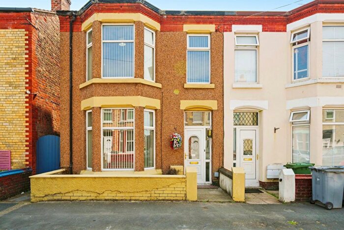 3 Bedroom Semi Detached House For Sale In Seaview Avenue, Wallasey, CH45