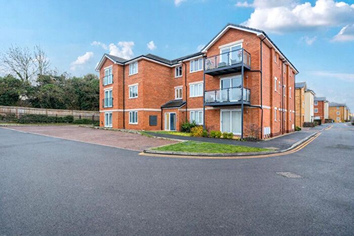 1 Bedroom Apartment For Sale In Paxton Approach, Harlington, Dunstable, LU5