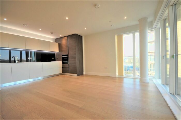 2 Bedroom Flat To Rent In Cottam House, Kidbrooke Village SE3