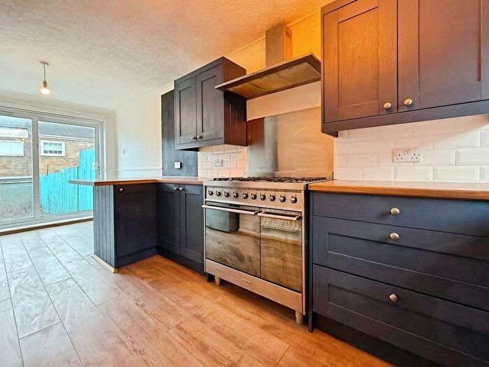 3 Bedroom Terraced House For Sale In Worley Close, Arthurs Hill, Newcastle Upon Tyne, NE4