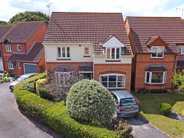 4 Bedroom Detached House For Sale In Otter Reach, Newton Poppleford, EX10