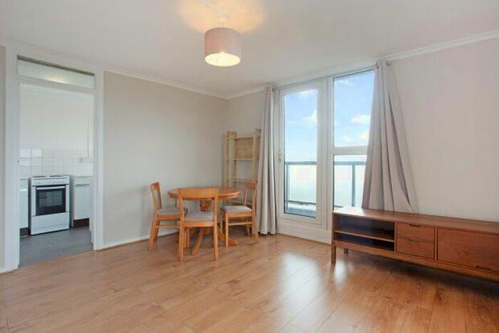 Studio To Rent In Whitlock Drive, London, SW19