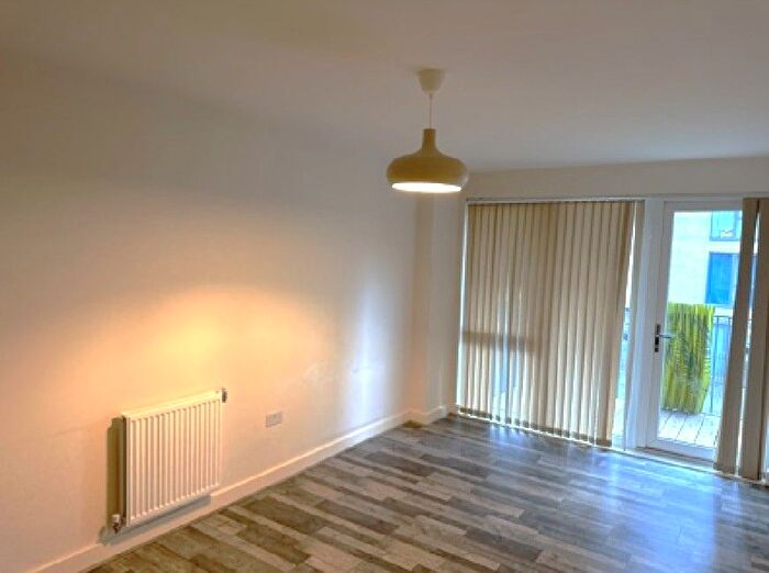 1 Bedroom Flat To Rent In Hitherwood Court, Charcot Road, Pulse, Colindale, Edgware, NW9