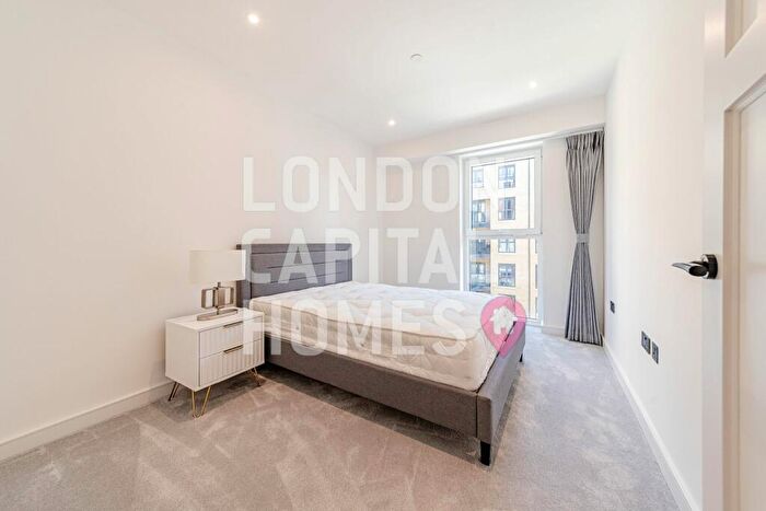 2 Bedroom Apartment To Rent In Tryon House Brook Street Kingston Upon Thames, KT1