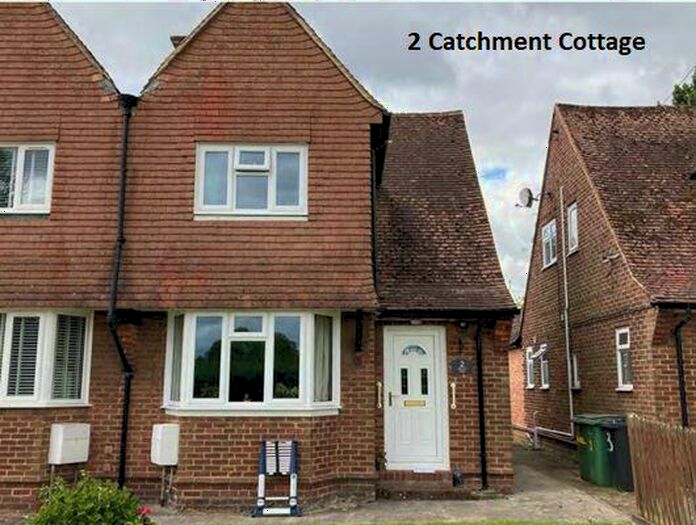 4 Bedroom Semi-Detached House For Sale In & Catchment Cottages, Hampstead Lane, Yalding, Maidstone, Kent, ME18