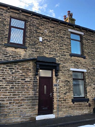 2 Bedroom Terraced House For Sale In Cote Lane, Allerton, Bradford, BD15
