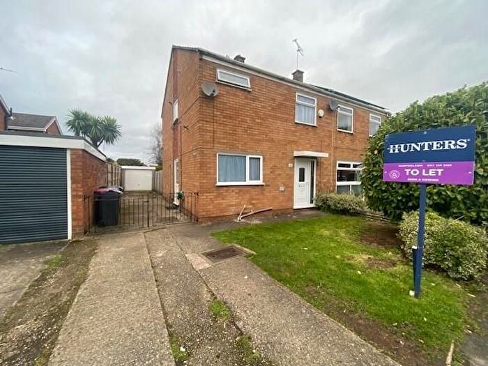 3 Bedroom Semi Detached House To Rent In Ross Drive, Great Sutton, Ellesmere Port, CH66