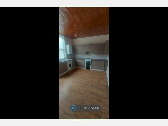 2 Bedroom Terraced House To Rent In Rosehill Street, Heywood, OL10