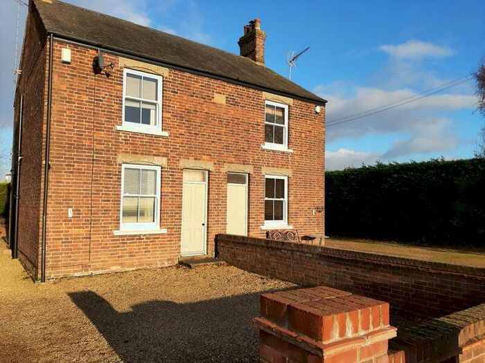 3 Bedroom Semi-Detached House To Rent In Nr Tilney All Saints, PE34