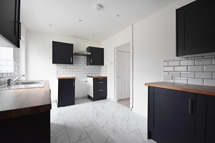 3 Bedroom Terraced House To Rent In Selworthy Road, Holbrooks, Coventry, CV6