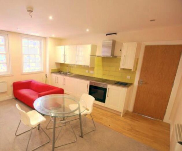 3 Bedroom Flat To Rent In Denby Street, Sheffield, S2