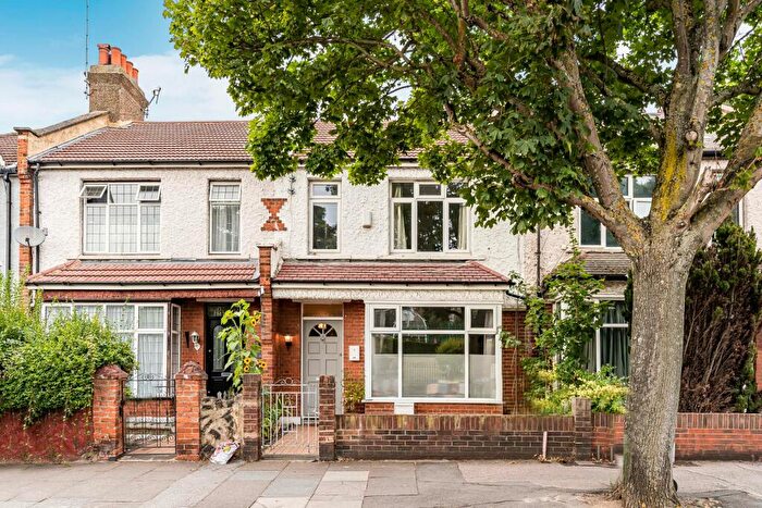3 Bedroom Terraced House To Rent In McLeod Road, London, SE2