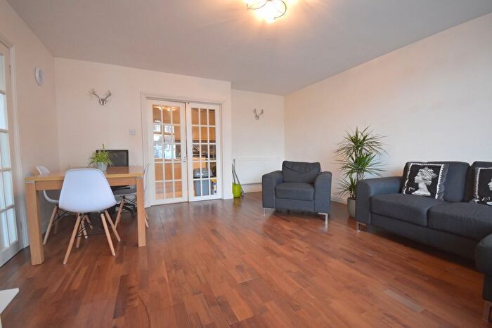 4 Bedroom Terraced House To Rent In Meadow Close, Raynes Park, SW20