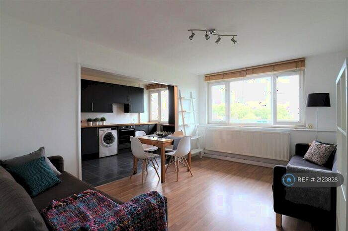 2 Bedroom Flat To Rent In St John Street, London, EC1V