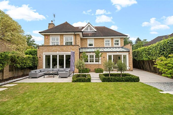 6 Bedroom Detached House To Rent In Gainsborough Place, Cobham, Surrey, KT11