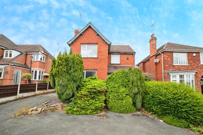 3 Bedroom Detached House For Sale In Aldreds Lane, Heanor, DE75