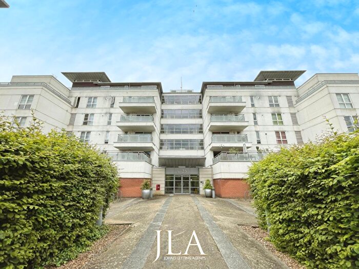 2 Bedroom Flat To Rent In Apartment, Watkin Road, Leicester, LE2