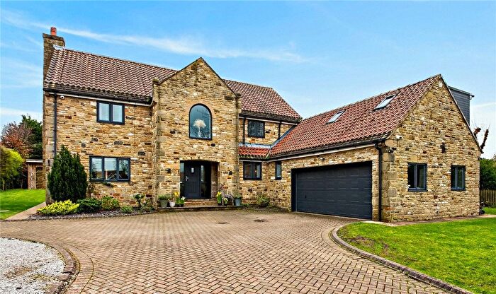 5 Bedroom Detached House For Sale In Maple Gardens, Bardsey, Leeds, West Yorkshire, LS17