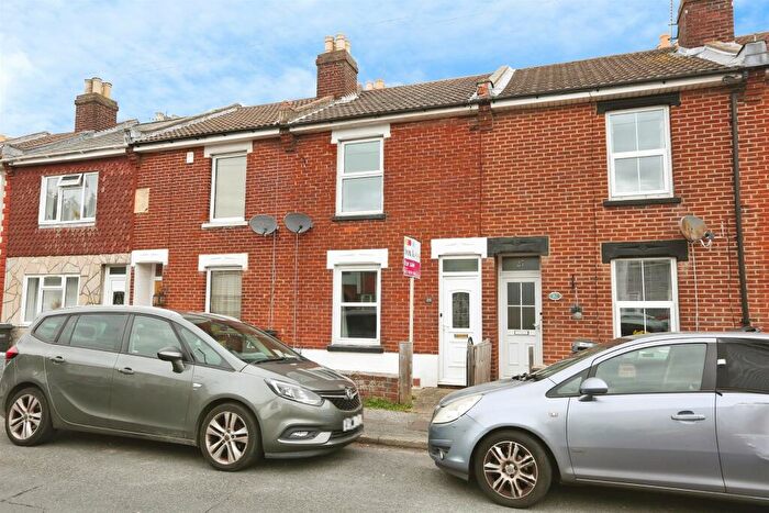 2 Bedroom Terraced House For Sale In Avery Lane, Gosport, PO12