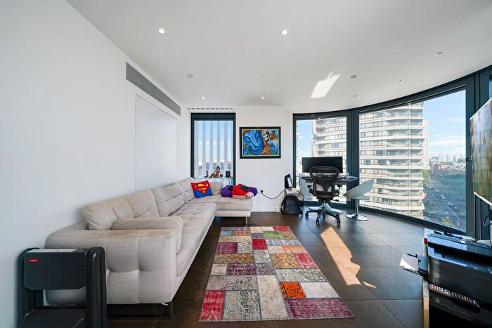 2 Bedroom Flat To Rent In Chronicle Tower, City Road, London, EC1V