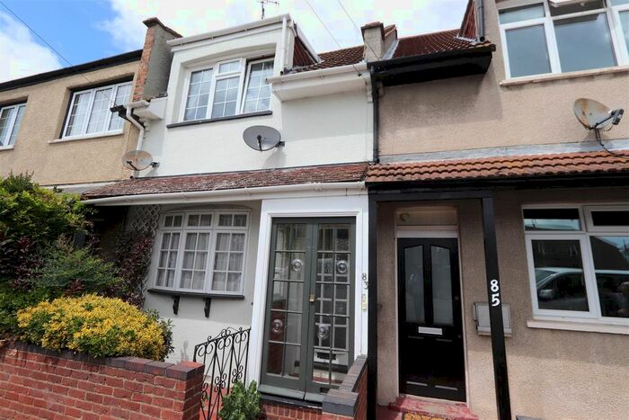 2 Bedroom Terraced House To Rent In Shoebury Road, Thorpe Bay, Southend On Sea, SS1