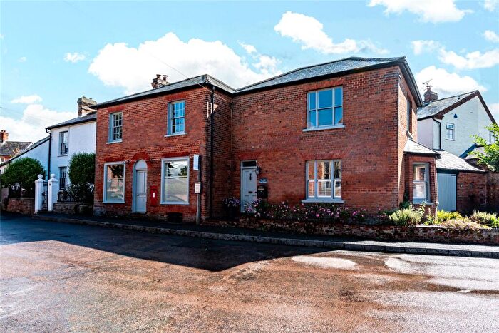 4 Bedroom Semi-Detached House To Rent In High Street, Weedon, Aylesbury, Buckinghamshire, HP22