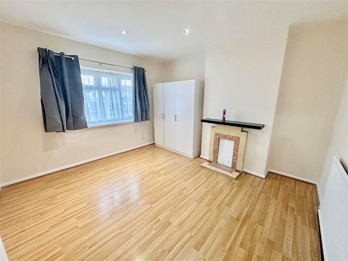 3 Bedroom End Of Terrace House To Rent In Camrose Avenue, Edgware, London, HA8