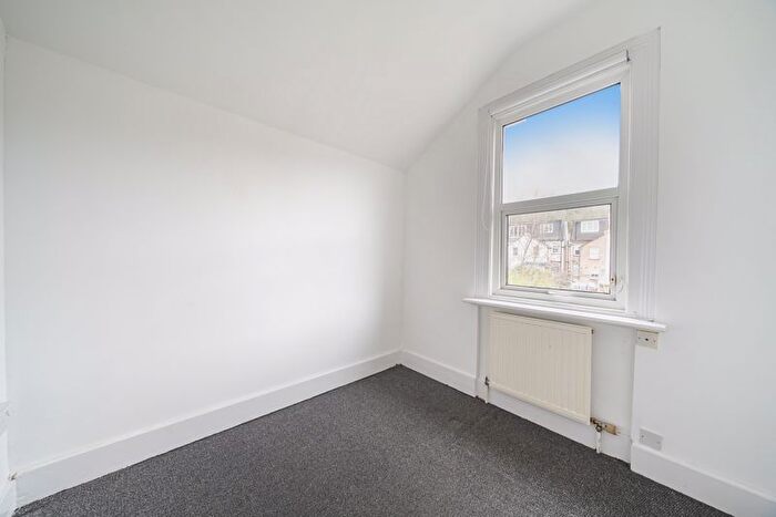 3 Bedroom Terraced House For Sale In Lower Road, Kenley, CR8